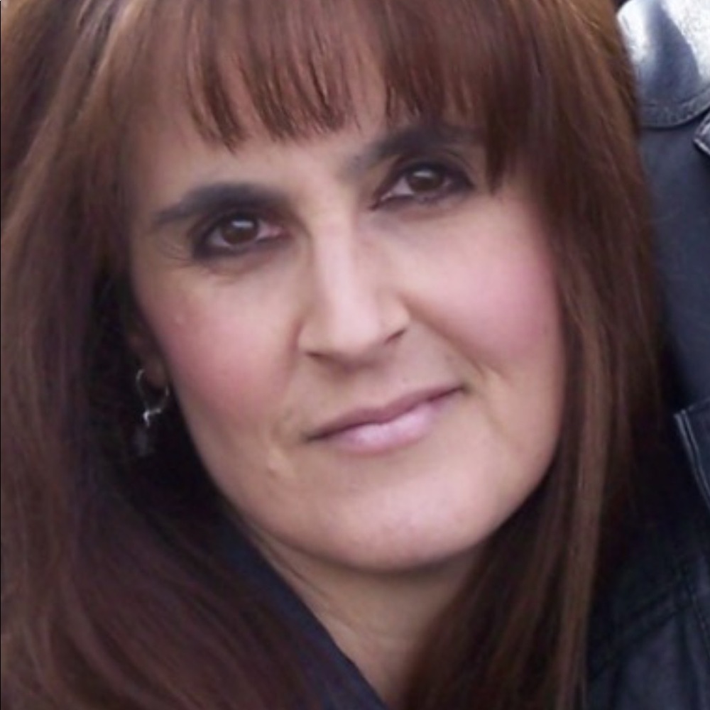 Meet your Posher, Andrea